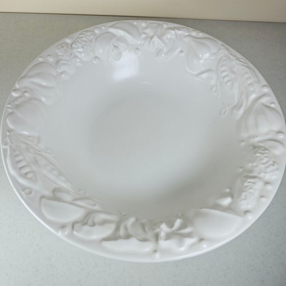 POTTERY BARN 13.5in Pasta Serving Bowl - Made‎ in Italy -  Embossed